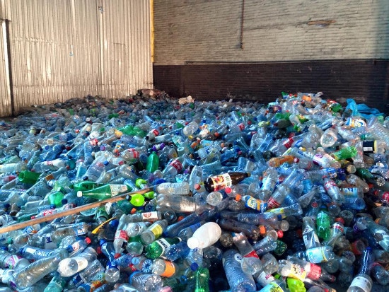 PlasticWhale_bottles